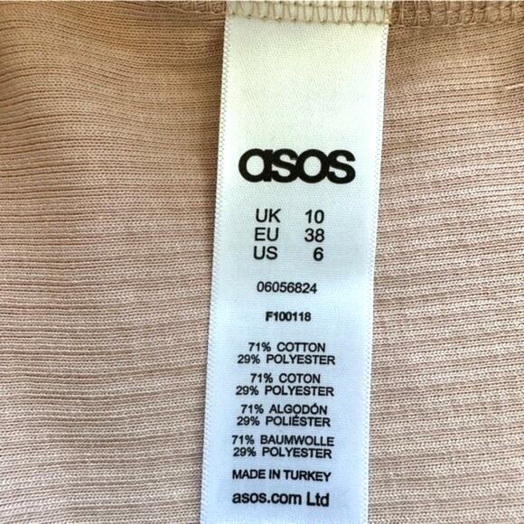 NWT ASOS Ribbed Crop Tank With Ruffle Straps Size 6 - Picture 3 of 5